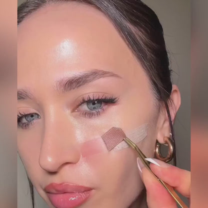 BelleMatch™ Skin StickColor-Changing Foundation Stick